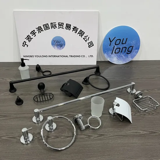 Accessorio da bagno nero opaco con base in metallo, set di 6 accessori da bagno in zinco